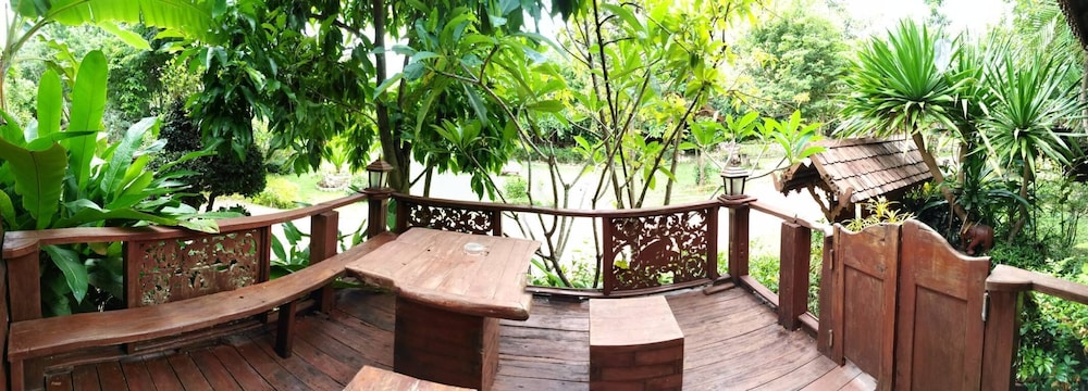 Deluxe Villa, 1 Bedroom, Bathtub, Courtyard Area photo 3