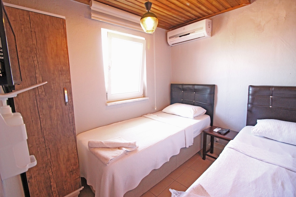 Twin Room, Sea View photo 1