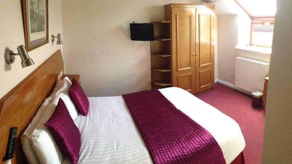 Double Room (with Shower - Pet Friendly) - Photo 11