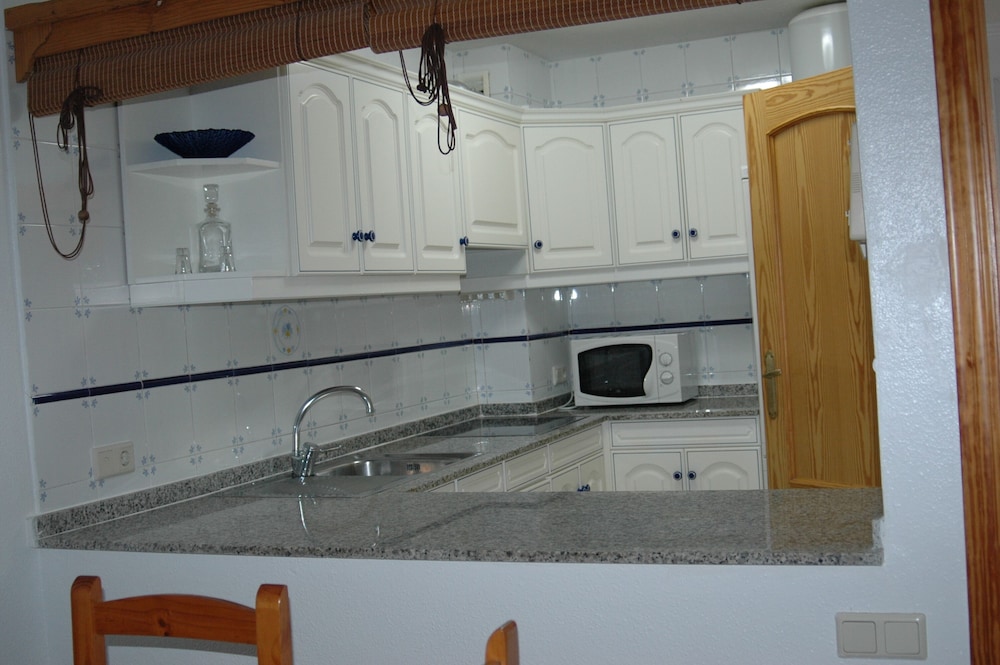 Apartamento, 2 Dormitorios, Fumadores, Terraza