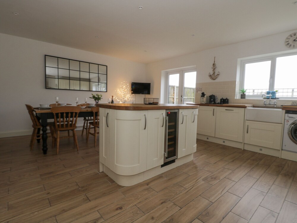 Cottage photo 2
