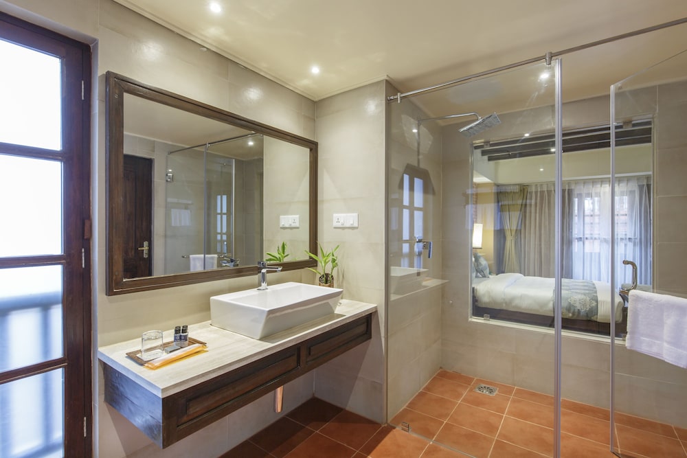 Luxury Studio Suite - Photo 5