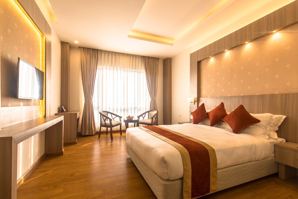 Deluxe Double or Twin Room photo 2