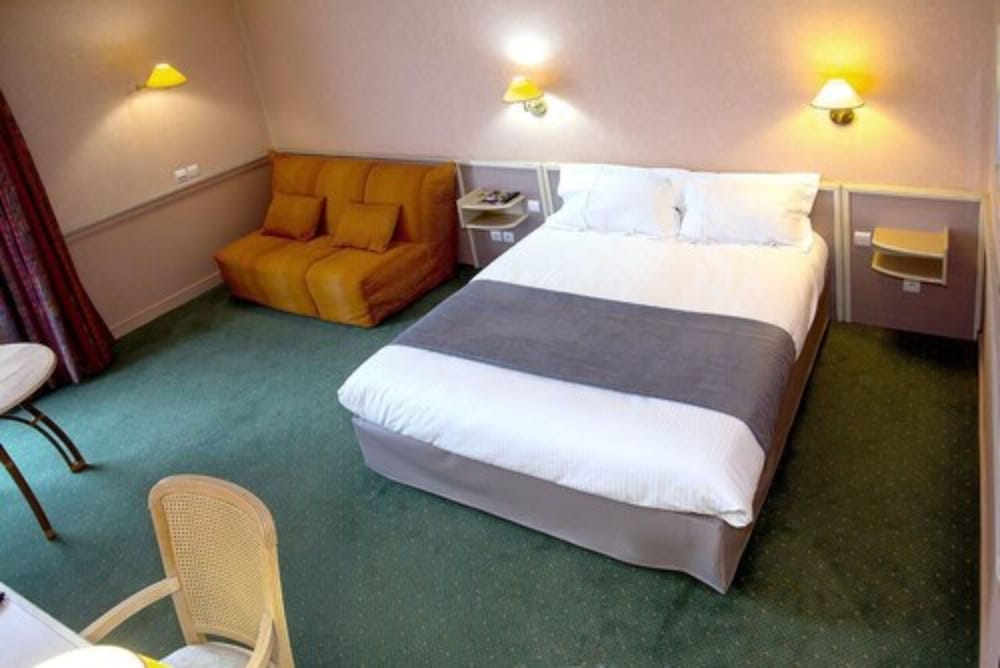 Double Room - Photo 5