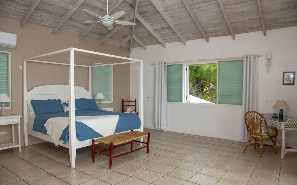 Villa, 4 Bedrooms photo 2