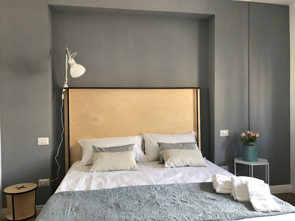 Comfort Double Room, Balcony, City View photo 3