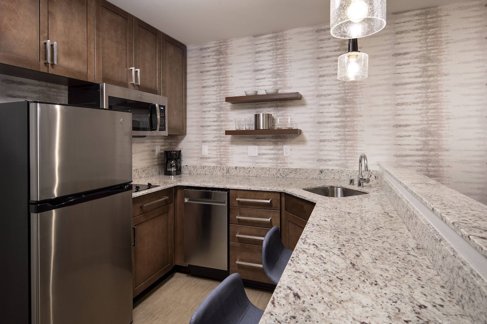 Suite, 1 Bedroom (Hearing Accessible)