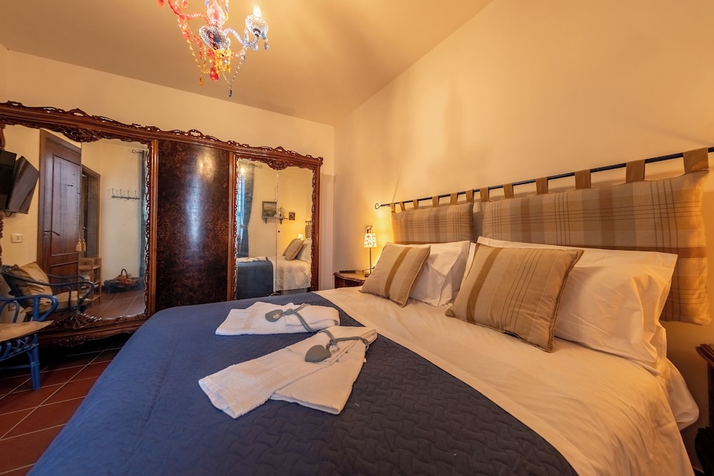 Room, 1 Bedroom, Private Bathroom