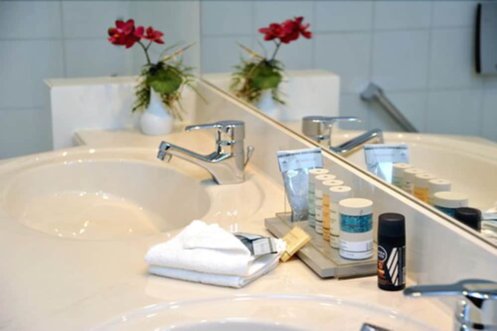 Executive Room - Photo 4