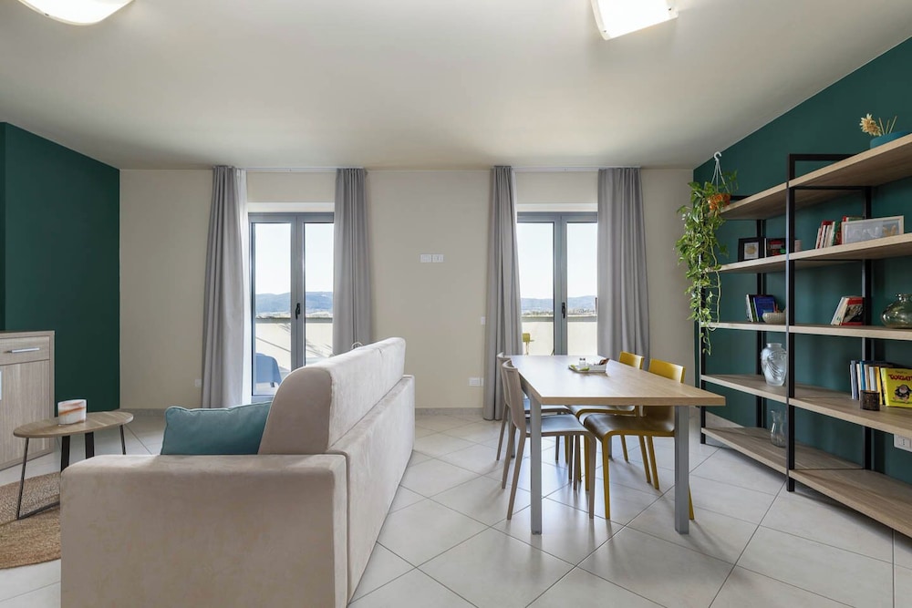 Superior Apartment photo 3