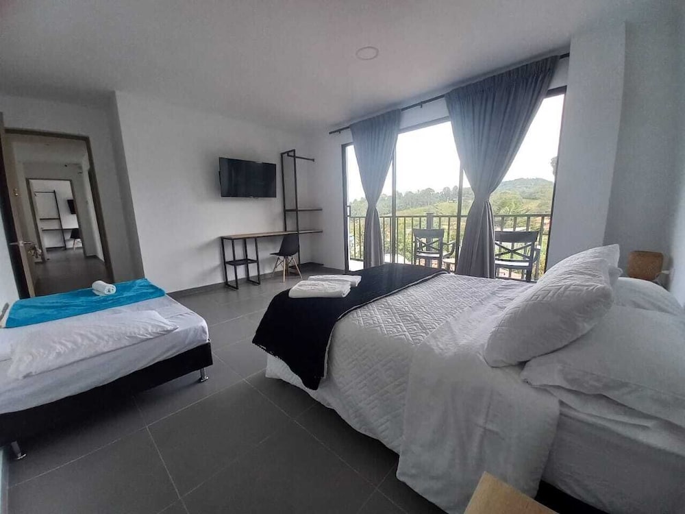 Panoramic Triple Room, Garden View