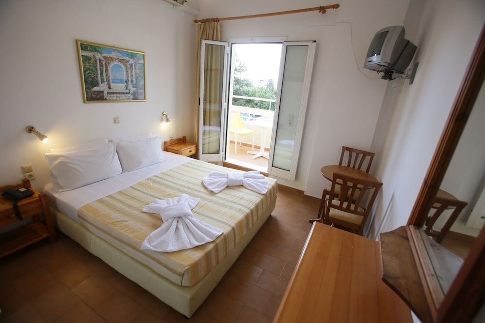 Economy Double Room - Photo 1