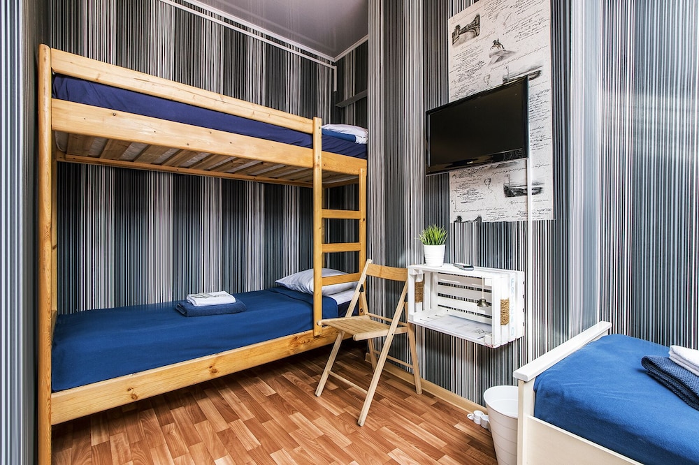 Family Room, 1 Bedroom, Shared Bathroom
