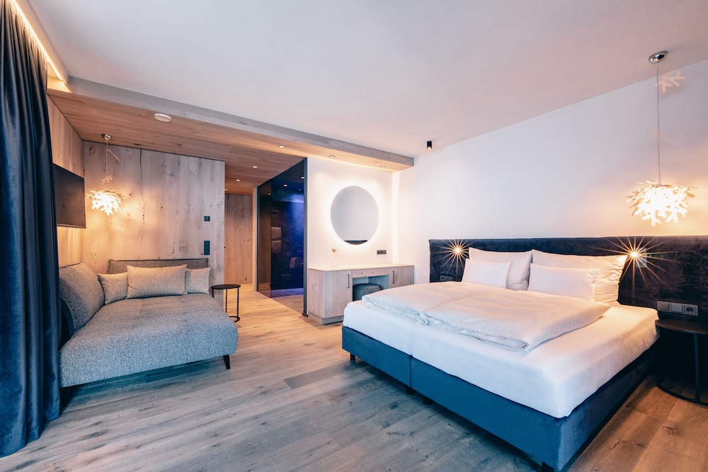 Premium Suite