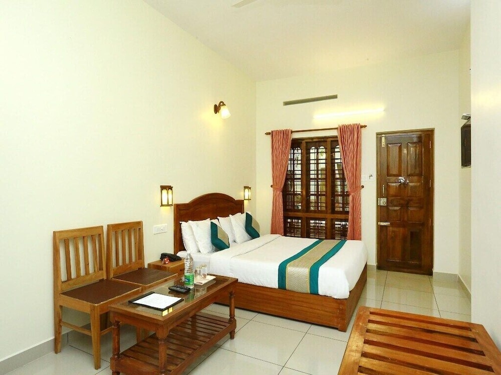 Deluxe Double Room, 1 King Bed, Balcony