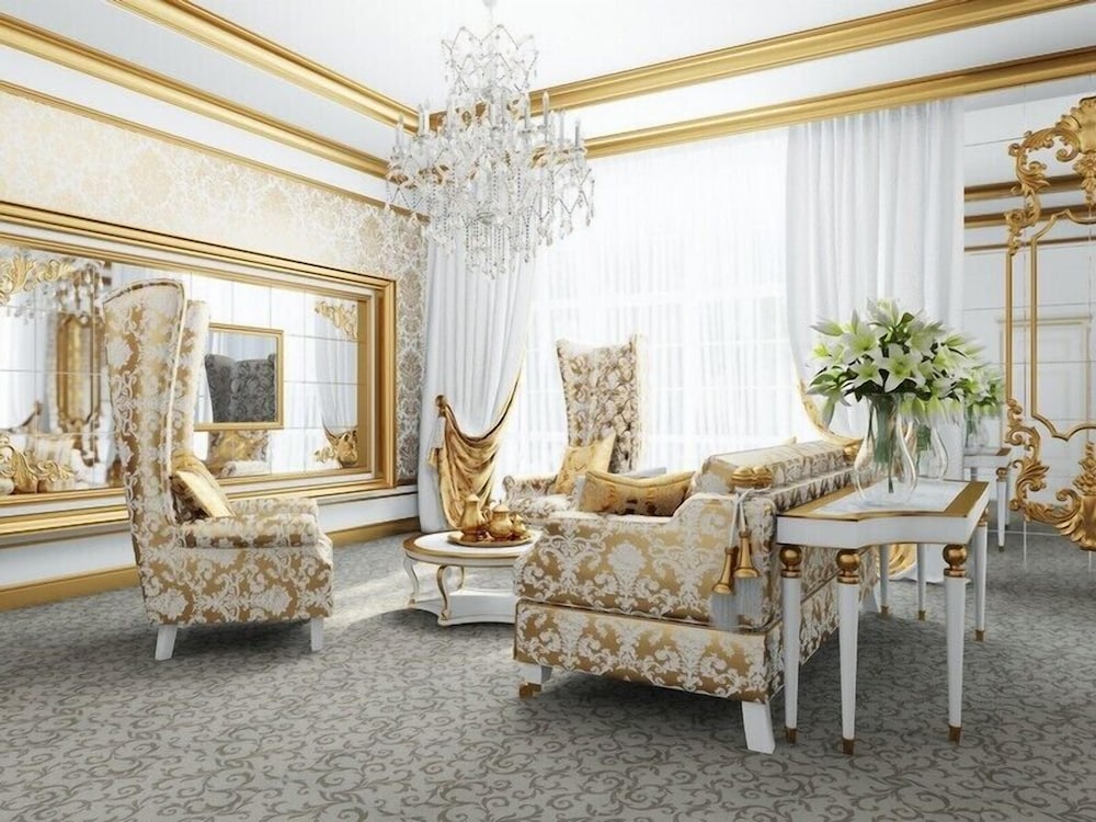 Royal Suite photo 3