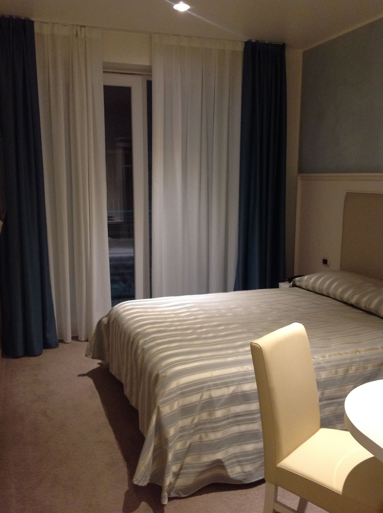 Superior Room photo 2