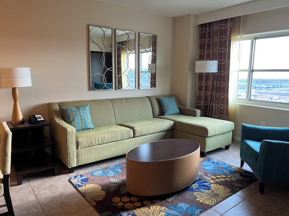 One Bedroom King Suite - Photo 1