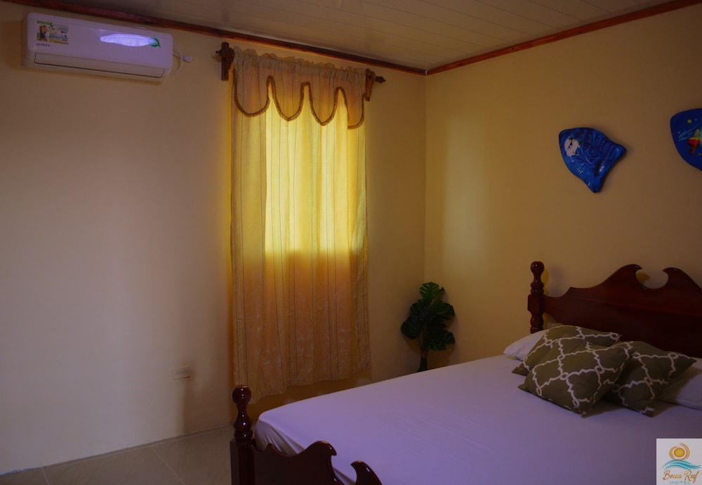 Deluxe Suite, 1 Bedroom, Private Bathroom, City View