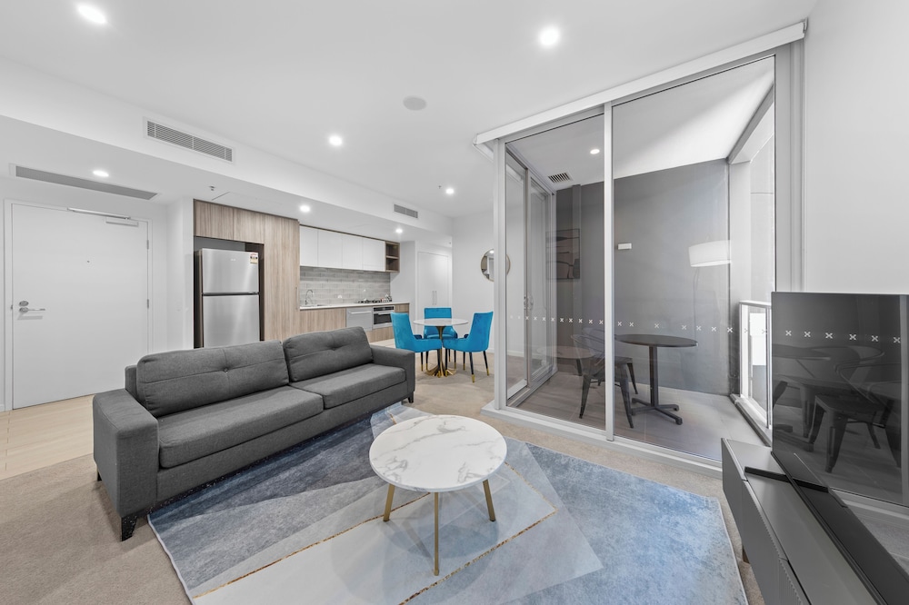 One Bedroom Apartment