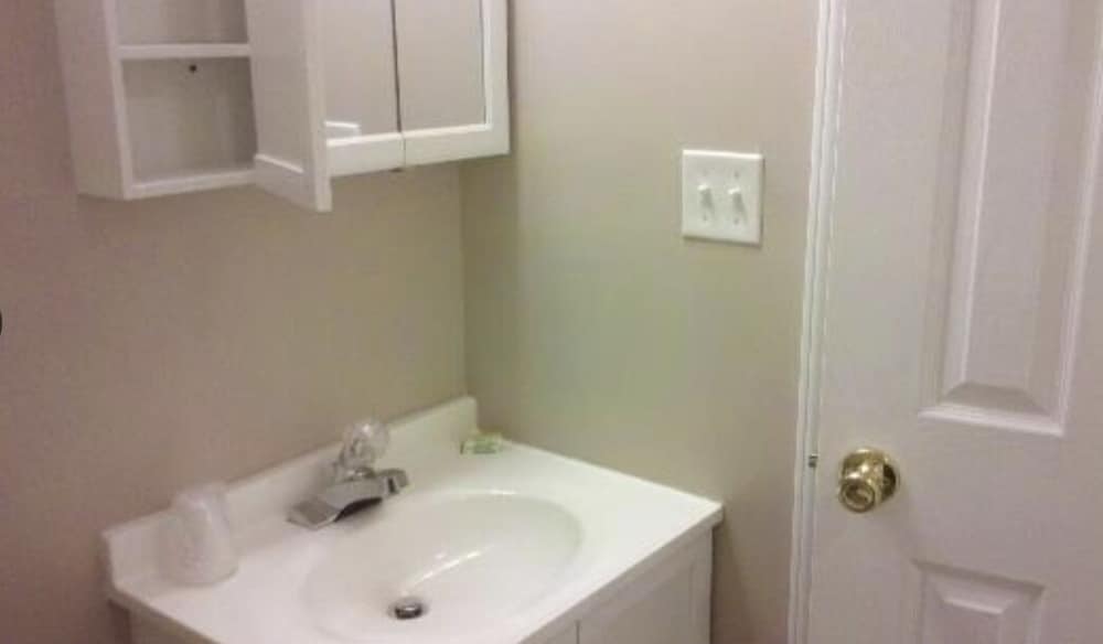 Deluxe Double Room, 2 Queen Beds photo 3