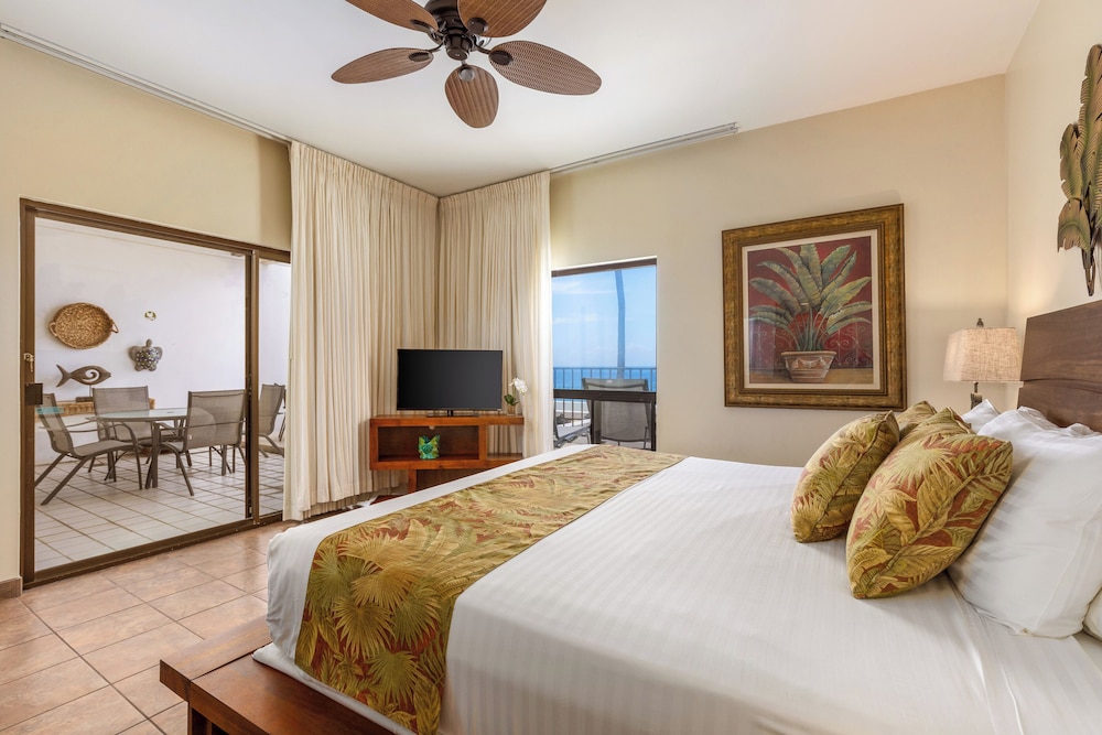 Room, 2 Bedrooms, 2 Bathrooms, Oceanfront (Unit 210)