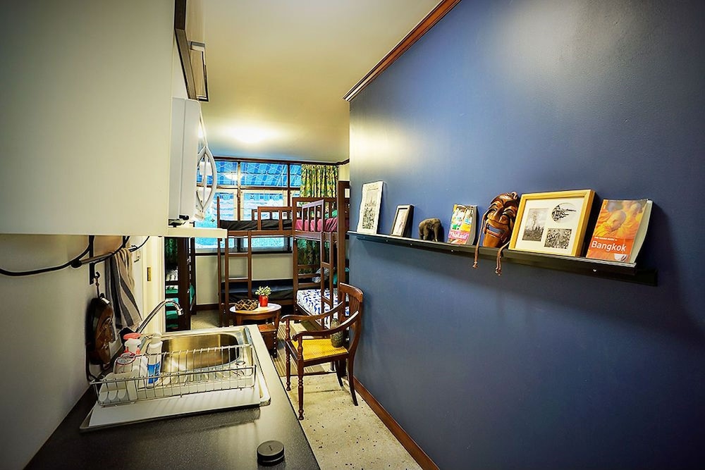 Family Room photo 3