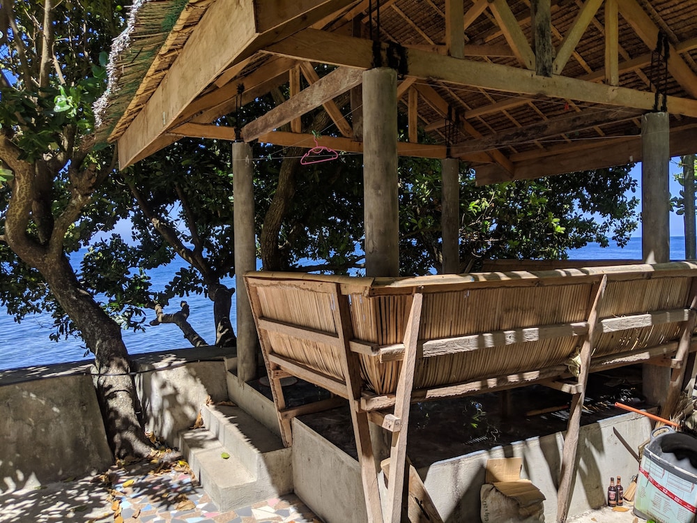 Premier House, 2 Bedrooms, Beach View, Beachfront photo 3