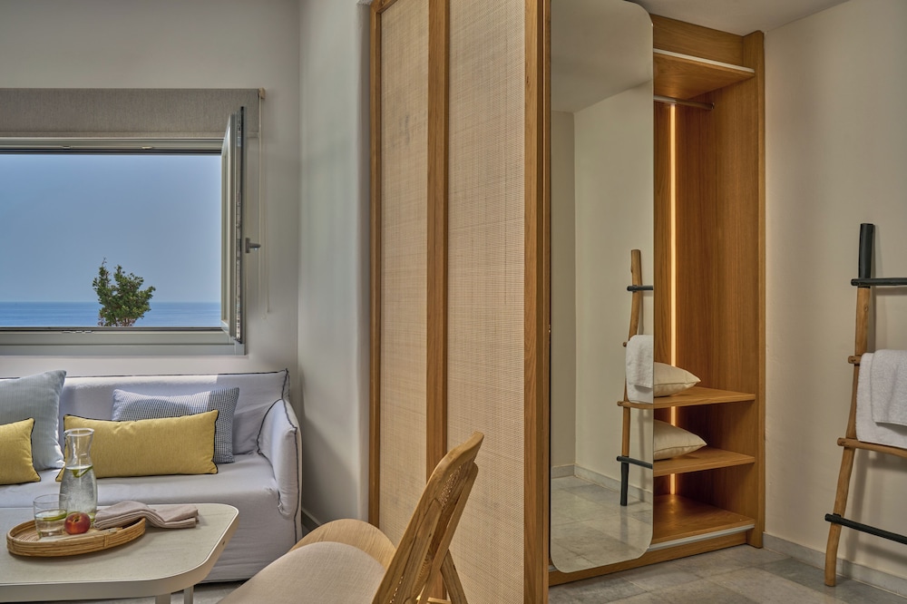 Family Suite, Sea View - Photo 2