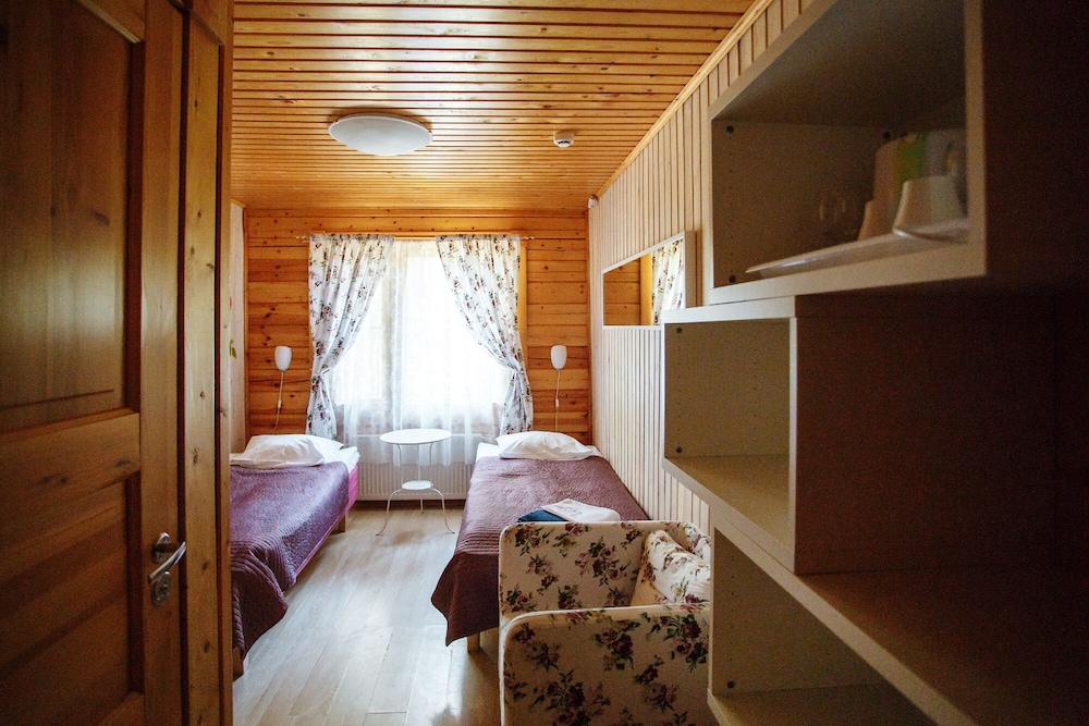 Standard Twin Room photo 3