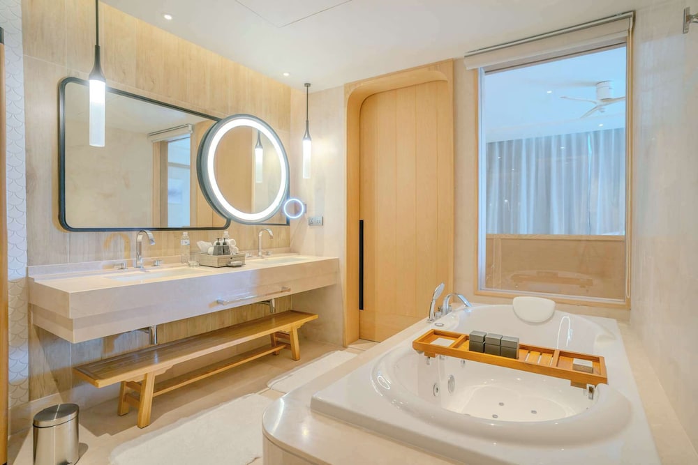 Grand Family Sea View Suite - Photo 6