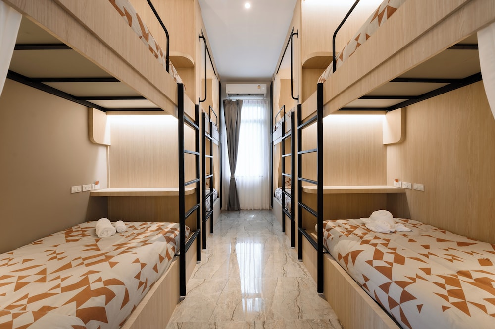Mixed Dormitory