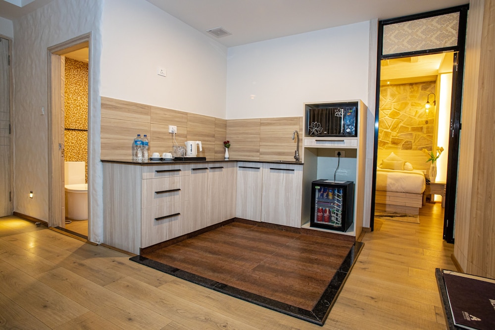 Executive Room - Photo 4