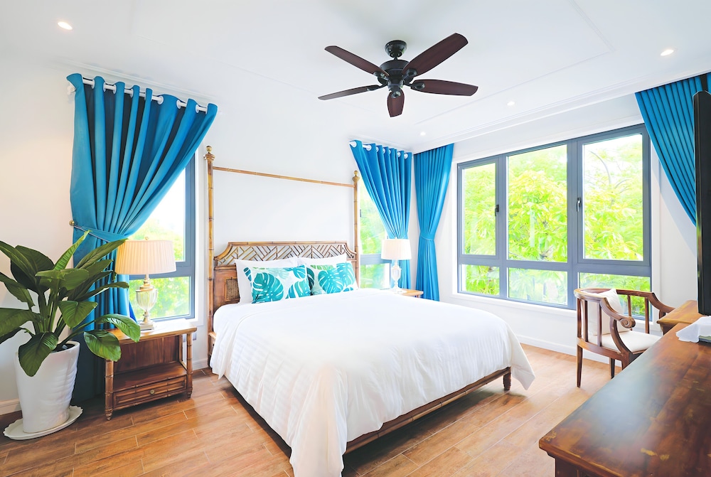 Deluxe King - Garden View ( Room In Villa )