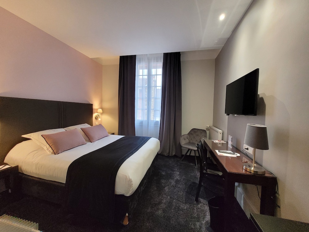 Initiale Room with Spa access - Photo 5