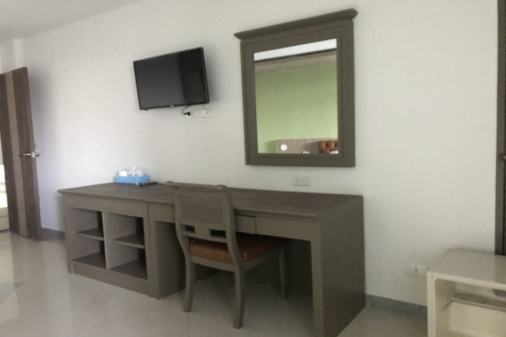 Business Room photo 3