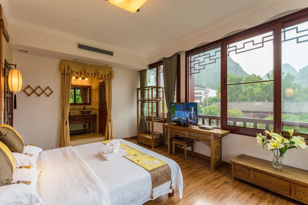 Luxury Double Room, River View