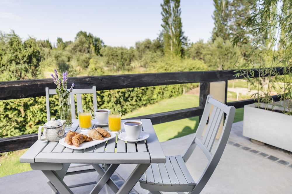 Superior Triple Room, Terrace, Garden View photo 2