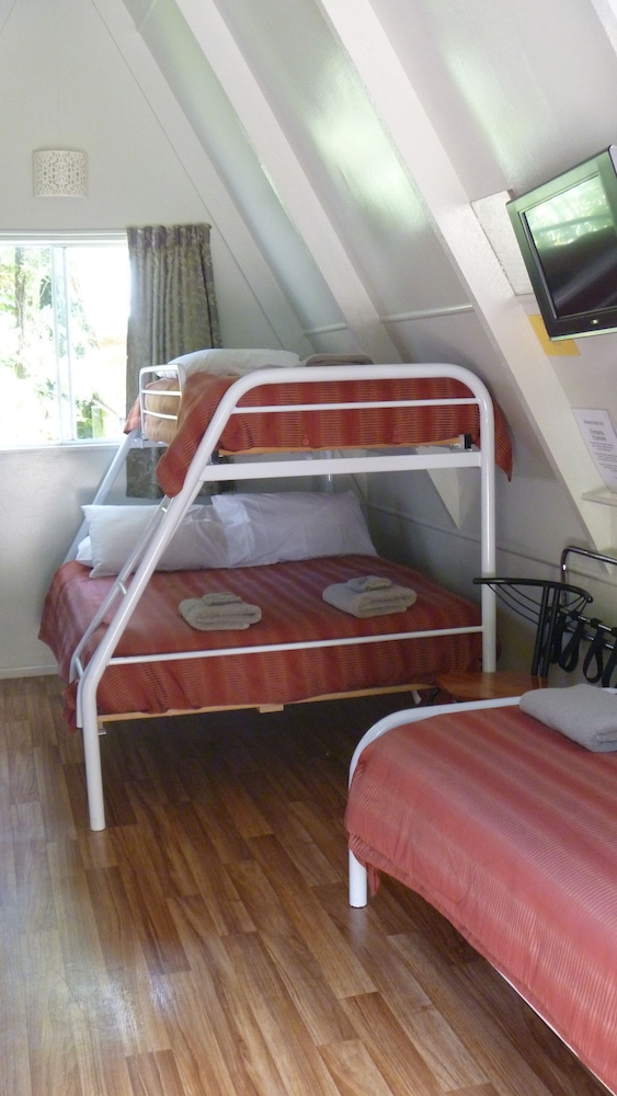 Standard Room, Non Smoking (Ensuite Chalet Sleeps 4) photo 1