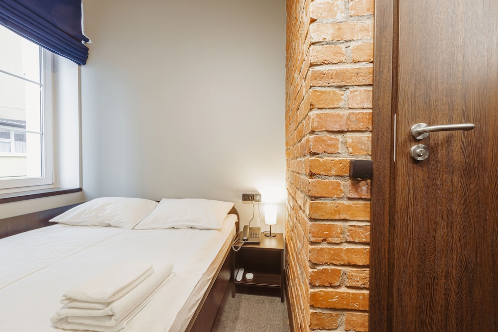 Standard Double Room Single Use photo 1