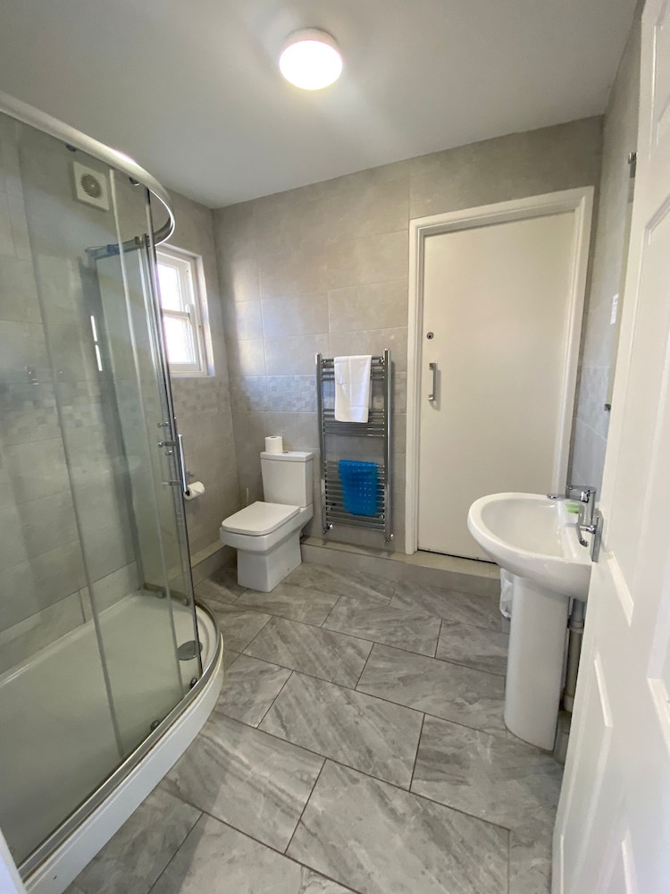 Single Room photo 2