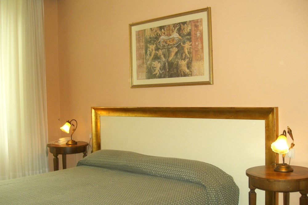 Suite photo 1