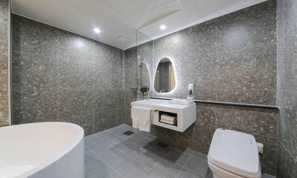 Premium Double Room - Photo 4