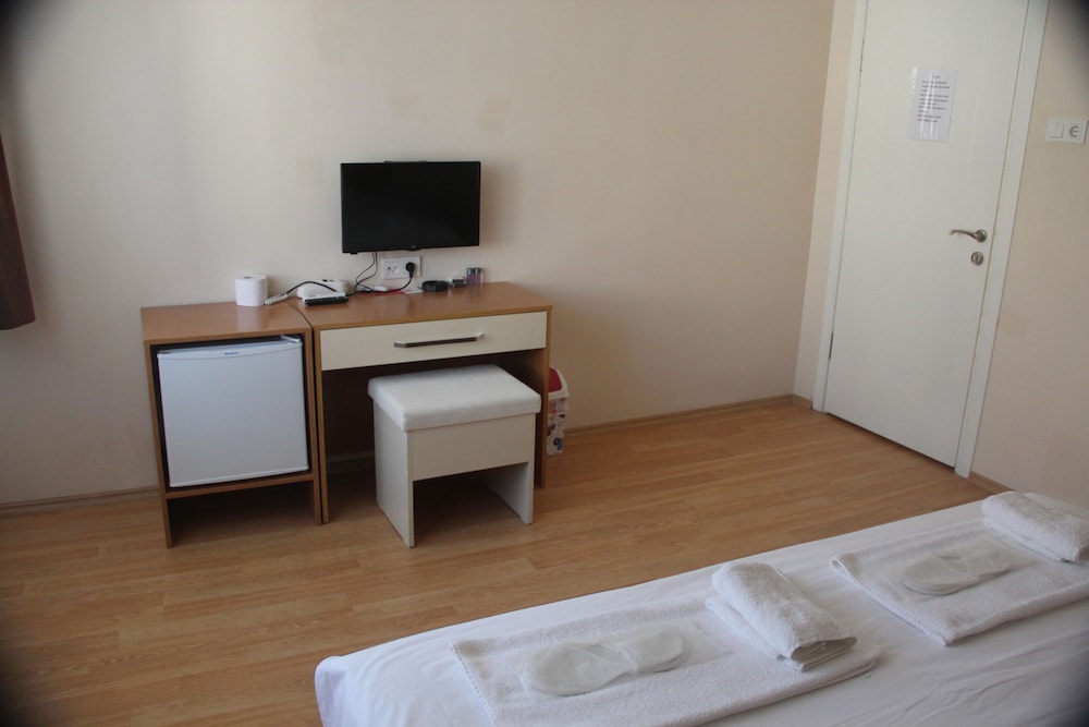 Suite, 1 Queen Bed photo 2