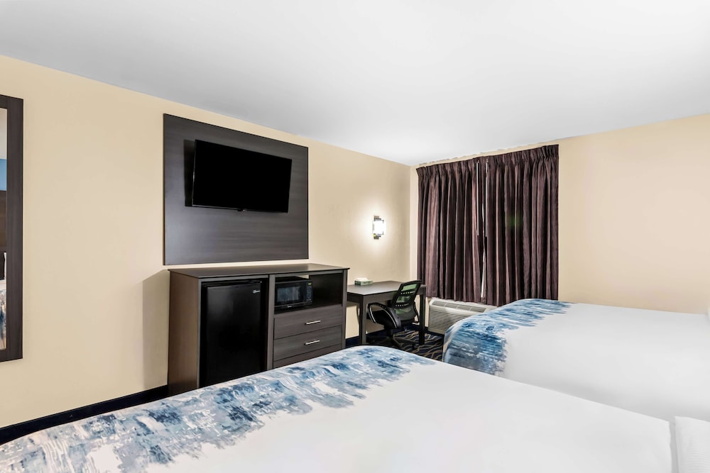 Room, 2 Double Beds, Smoking - Photo 3