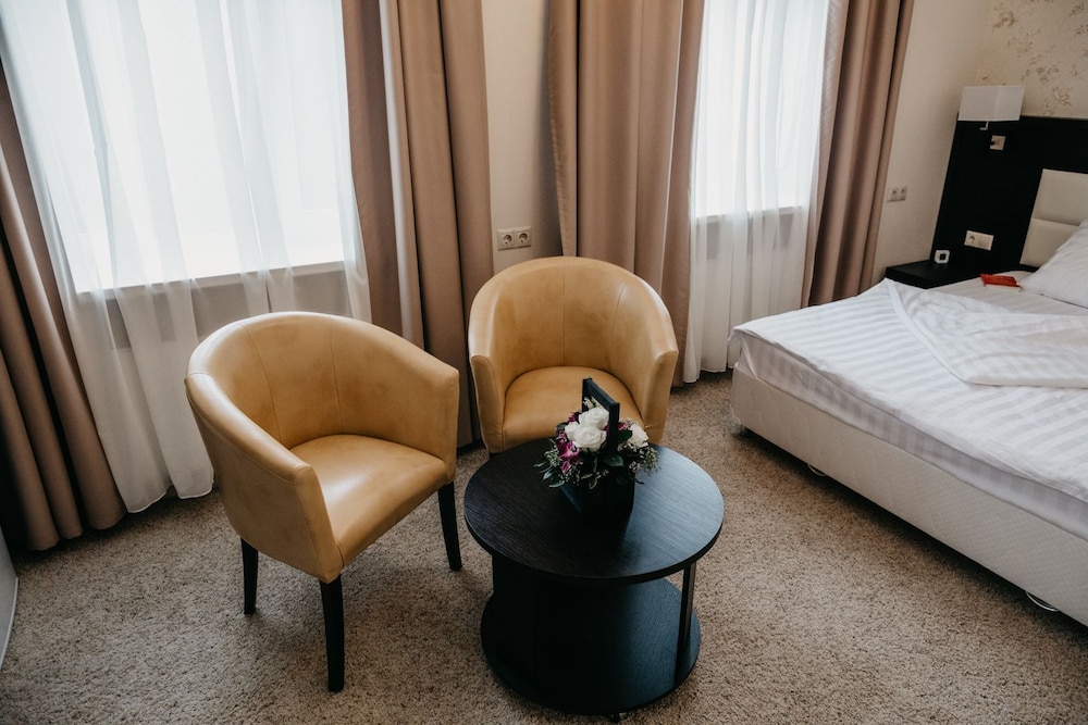 Deluxe Double Room photo 2