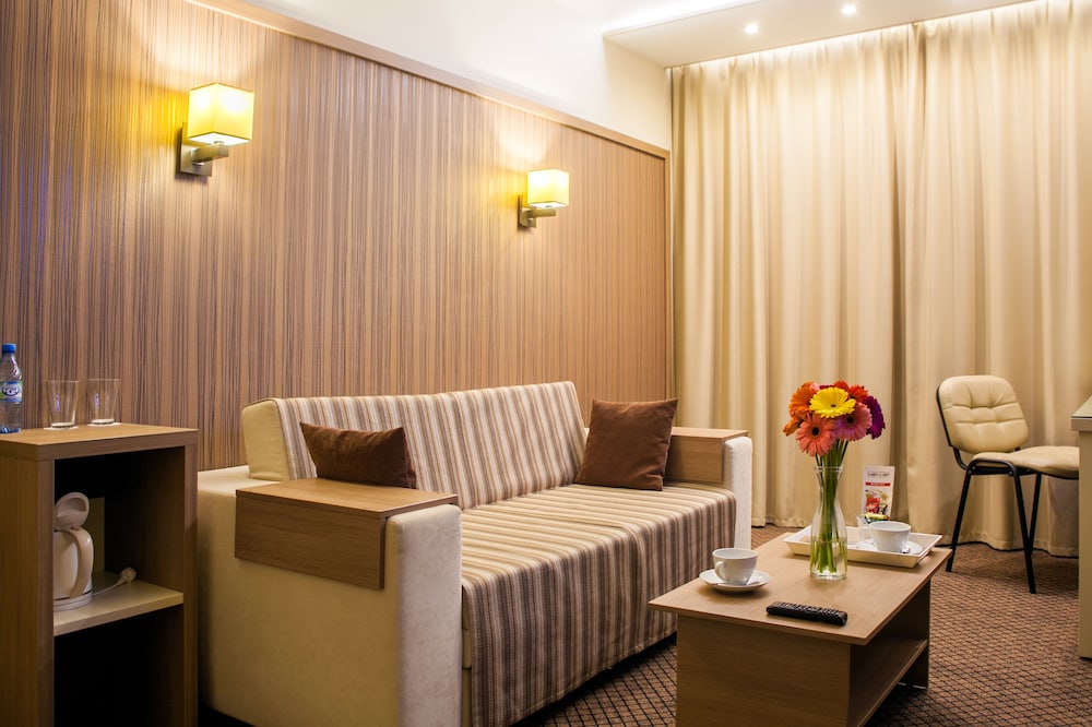 Family Suite, 1 Bedroom photo 3