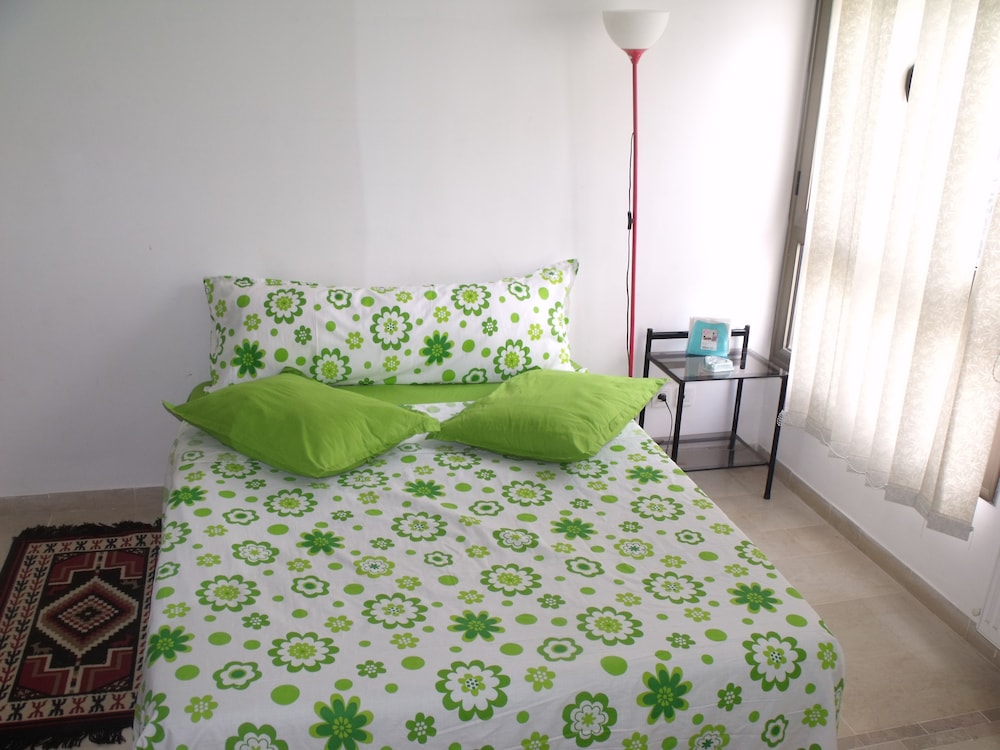 Apartment (Deux) photo 2