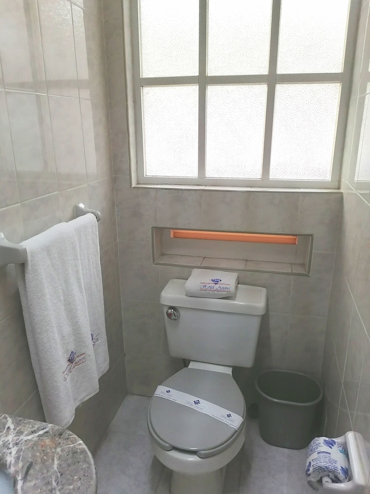 Standard Room - Photo 3