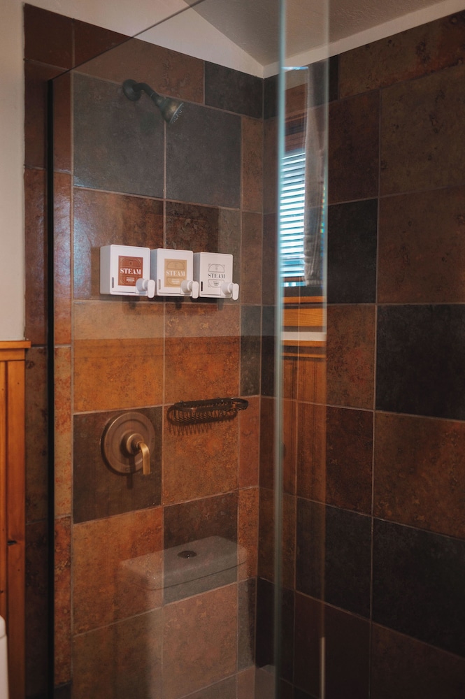 Cottage, Ensuite (Creekside 2, Pet-Friendly) photo 3
